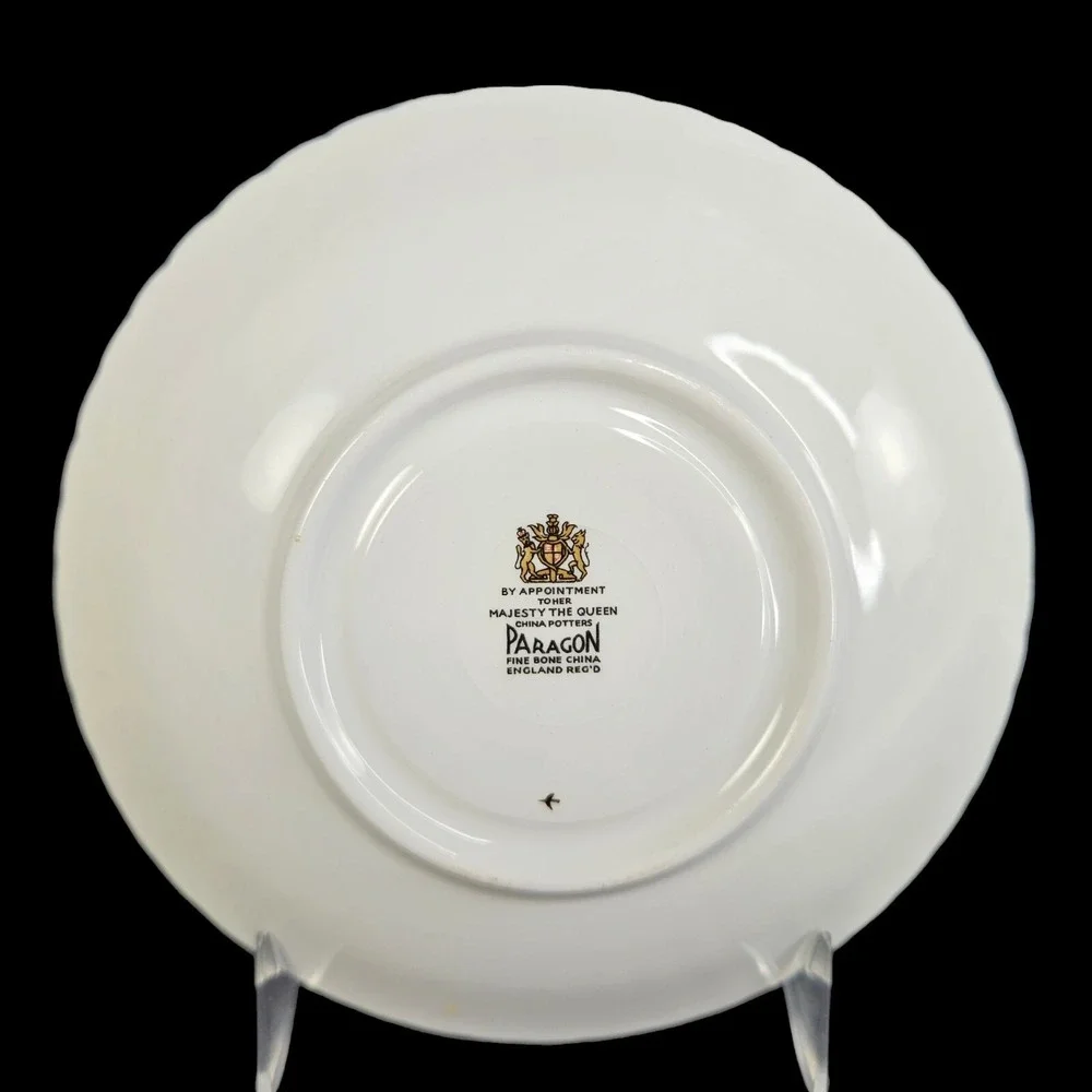 Paragon Saucer Only By‎ Appointment to Her Majesty the Queen Pink Roses Vtg READ